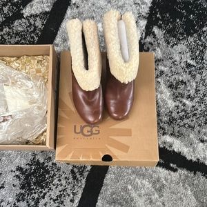 Authentic Light brown UGGs